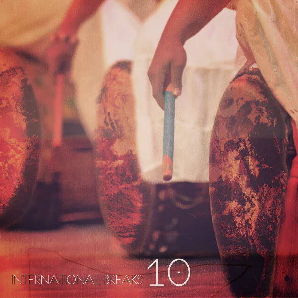 International Breaks - 10 [Marketplace]
